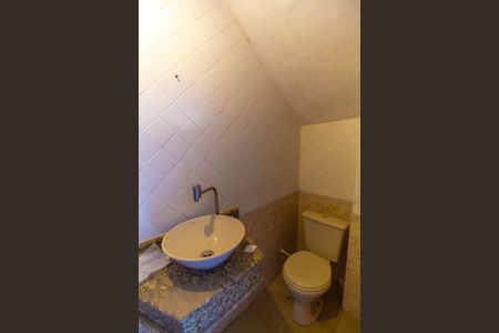 Casa de condomínio para alugar com 200m², 3 quartos e 2 vagas