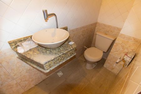 Casa de condomínio para alugar com 200m², 3 quartos e 2 vagas