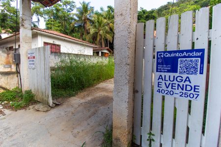Casa de condomínio para alugar com 200m², 3 quartos e 2 vagas
