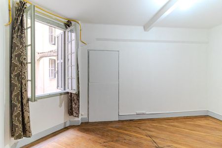 Studio para alugar com 24m², 1 quarto e sem vaga Studio para alugar com 24m², 1 quarto e sem vagaStudio