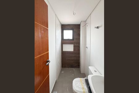 Apartamento à venda com 55m², 2 quartos e 1 vaga Apartamento à venda com 55m², 2 quartos e 1 vagaBanheiro Social