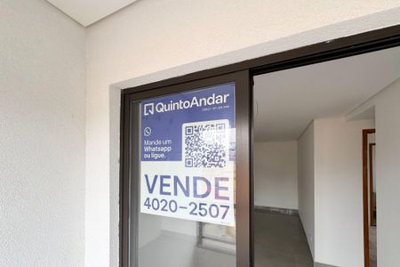 Apartamento à venda com 55m², 2 quartos e 1 vaga Apartamento à venda com 55m², 2 quartos e 1 vagaPlaca