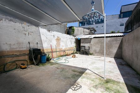 Casa à venda com 269m², 4 quartos e 3 vagasQuintal