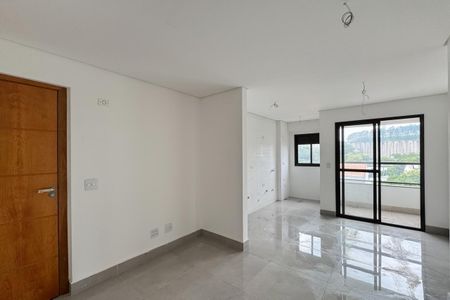 Apartamento à venda com 55m², 2 quartos e 1 vaga Apartamento à venda com 55m², 2 quartos e 1 vagaSala