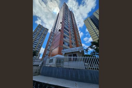 Apartamento para alugar com 66m², 2 quartos e sem vaga Apartamento para alugar com 66m², 2 quartos e sem vagaFachada e portaria