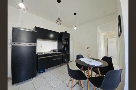 cozinha de apartamento para alugar com 2 quartos, 66m² em Pituba, Salvador