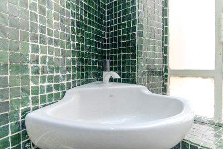 Studio à venda com 25m², 1 quarto e sem vaga Studio à venda com 25m², 1 quarto e sem vagaBanheiro