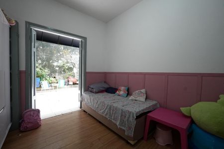 Apartamento à venda com 94m², 2 quartos e 1 vagaQuarto 2