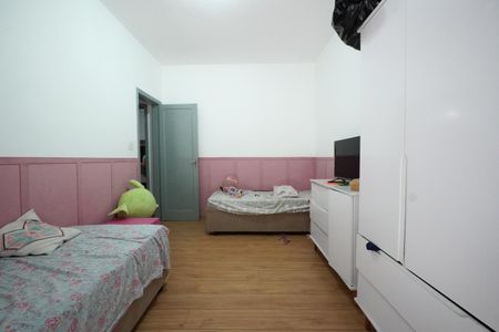 Apartamento à venda com 94m², 2 quartos e 1 vagaQuarto 2