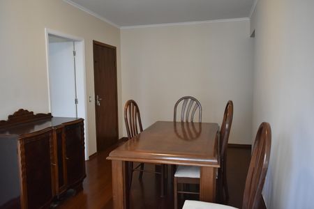 Apartamento à venda com 62m², 2 quartos e 1 vagaSala