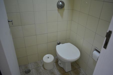 Apartamento à venda com 62m², 2 quartos e 1 vagaBanheiro de Serviço