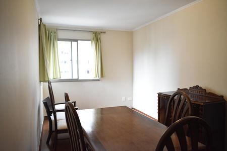 Apartamento à venda com 62m², 2 quartos e 1 vagaSala
