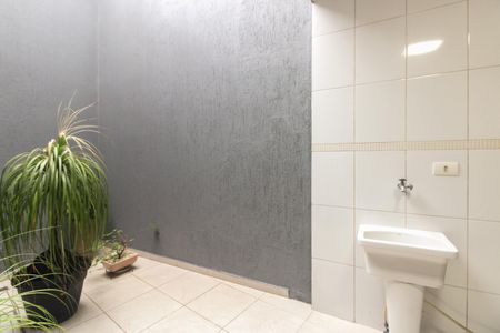 Casa à venda com 120m², 3 quartos e 2 vagasÁrea de Serviço 