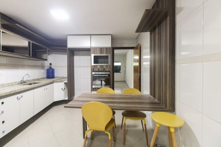 Casa à venda com 120m², 3 quartos e 2 vagasCozinha 