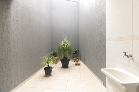 Casa à venda com 120m², 3 quartos e 2 vagasÁrea de Serviço 