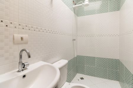 Casa à venda com 120m², 3 quartos e 2 vagasBanheiro Social 
