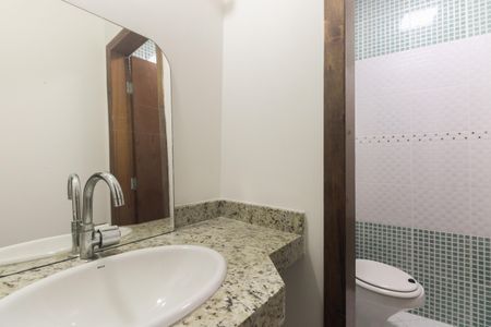 Casa à venda com 120m², 3 quartos e 2 vagasLavabo 