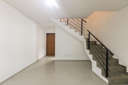 Casa à venda com 120m², 3 quartos e 2 vagasSala 
