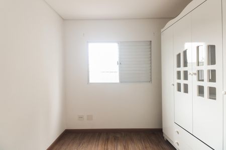 Casa à venda com 120m², 3 quartos e 2 vagasQuarto 2