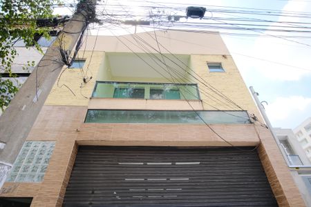 Casa à venda com 280m², 3 quartos e 6 vagasFachada