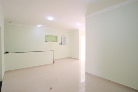 Casa à venda com 280m², 3 quartos e 6 vagasSala