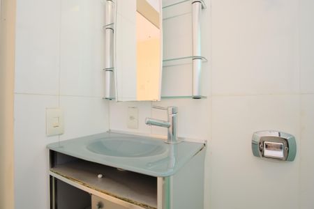 Casa à venda com 280m², 3 quartos e 6 vagasBanheiro da Suíte 2