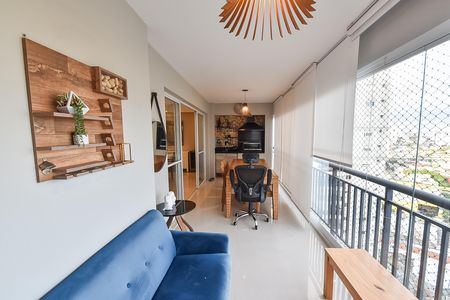 Apartamento à venda com 146m², 3 quartos e 2 vagasVaranda