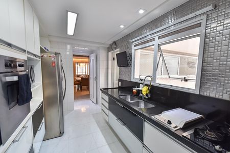 Apartamento à venda com 146m², 3 quartos e 2 vagasCozinha