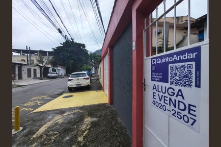Casa de condomínio para alugar com 80m², 3 quartos e sem vaga