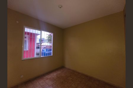 Casa de condomínio para alugar com 80m², 3 quartos e sem vaga