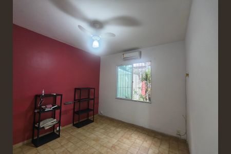 Casa de condomínio para alugar com 80m², 3 quartos e sem vaga