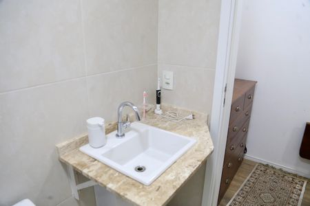 Apartamento à venda com 67m², 2 quartos e 2 vagas Apartamento à venda com 67m², 2 quartos e 2 vagasBanheiro suíte