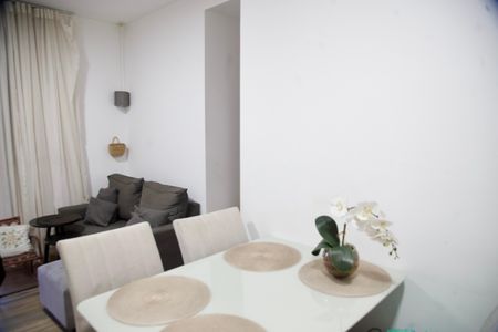 Apartamento à venda com 67m², 2 quartos e 2 vagas Apartamento à venda com 67m², 2 quartos e 2 vagasSala de jantar