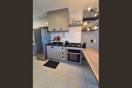 Apartamento para alugar com 1 quarto, 50m² em Caminho das Árvores, Salvador