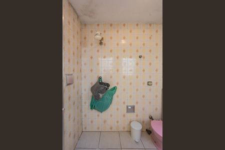 Casa para alugar com 133m², 3 quartos e 1 vagaBanheiro de serviço