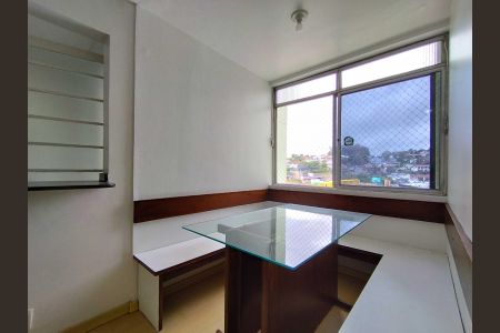 Sala de apartamento para alugar com 1 quarto, 50m² em rt A, Novo Hamburgo