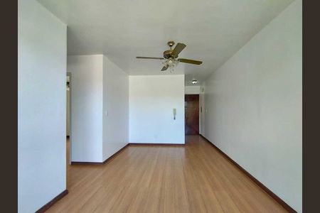 Apartamento para alugar com 65m², 2 quartos e 1 vagaSala
