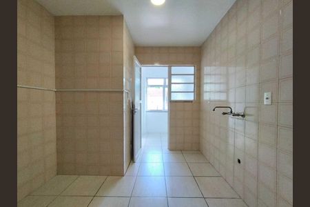 Apartamento para alugar com 65m², 2 quartos e 1 vagaCozinha