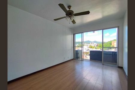 Apartamento para alugar com 65m², 2 quartos e 1 vagaSala