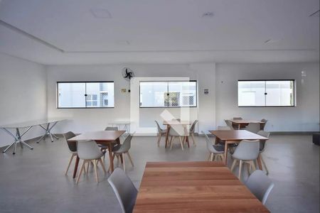 Apartamento à venda com 60m², 2 quartos e 1 vaga Apartamento à venda com 60m², 2 quartos e 1 vagaÁrea comum - Salão de festas