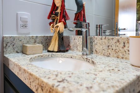 Apartamento à venda com 60m², 2 quartos e 1 vaga Apartamento à venda com 60m², 2 quartos e 1 vagaBanheiro