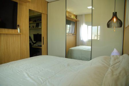 Apartamento para alugar com 77m², 2 quartos e 1 vagaSuíte 