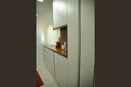 Apartamento para alugar com 77m², 2 quartos e 1 vagaCozinha 
