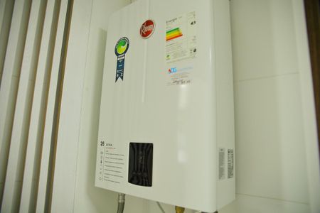 Apartamento para alugar com 77m², 2 quartos e 1 vagaÁrea de Serviço- Aquecedor 