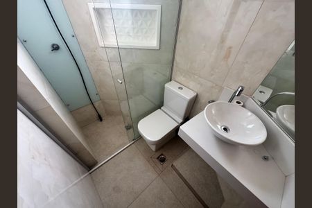 Banheiro Suite de apartamento para alugar com 3 quartos, 70m² em Guará Ii, Brasília