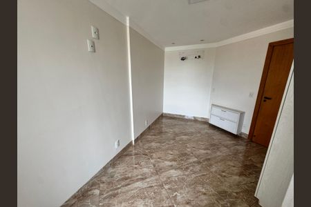 Apartamento para alugar com 70m², 2 quartos e 1 vagaQuarto Suíte