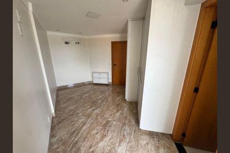 Quarto Suíte de apartamento para alugar com 3 quartos, 70m² em Guará Ii, Brasília
