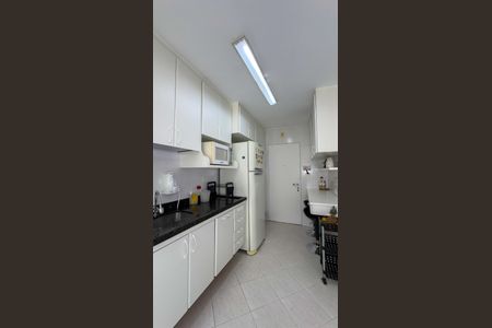 Apartamento para alugar com 80m², 3 quartos e 1 vaga Apartamento para alugar com 80m², 3 quartos e 1 vagaCozinha