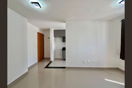 Sala de apartamento para alugar com 2 quartos, 45m² em Vila Satúrnia, Campinas