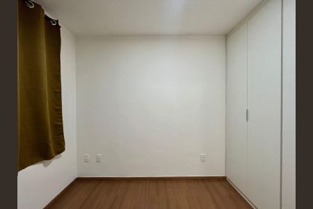Quarto de apartamento para alugar com 2 quartos, 45m² em Vila Satúrnia, Campinas